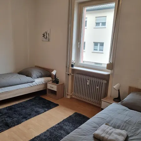 Gemuetliches 3 Mit Kueche Und Garten *