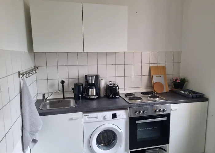 Gemütliches 3 Mit Küche Und Garten *